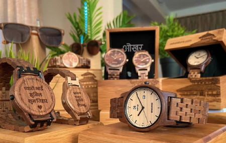 ओखर ब्रान्डका सामान